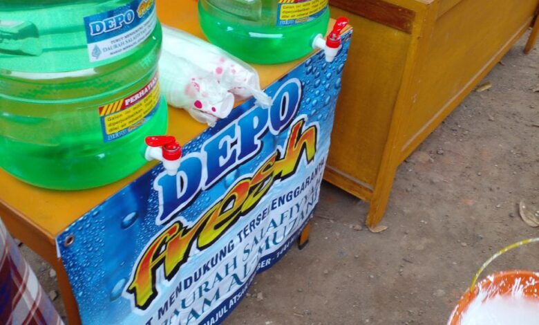 Kerja Bakti Jalan Menuju Ma'had (Gang V)